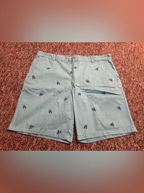 Izod Men's Flat Front Saltwater Size 42 Beachtown Short Blue Lobster Print